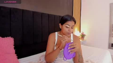 Snapshot of dirtysex18 chatting on April 22, 2026, 11:28 pm Soffie - Valentina - Yuya Astro online show from April 22, 2026, 11:28 pm