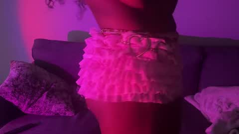 Snapshot of dirtysinsxoxo chatting on June 19, 2026, 11:08 pm dirtysinsxoxo online show from June 19, 2026, 11:08 pm