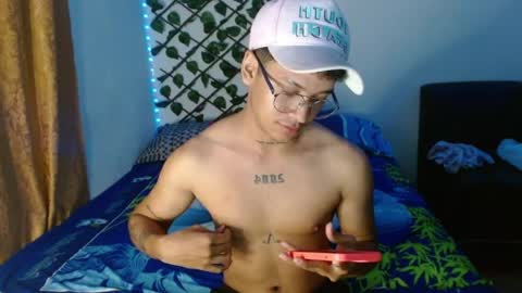 dirtyslimlatin online show from May 15, 2026, 3:02 am