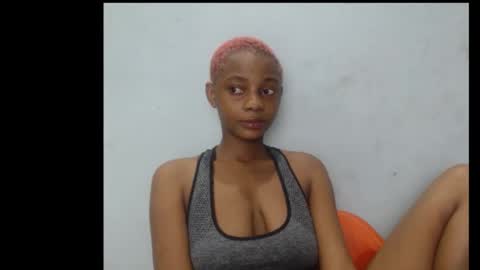 dirtyxxslut online show from October 13, 2025, 11:21 am