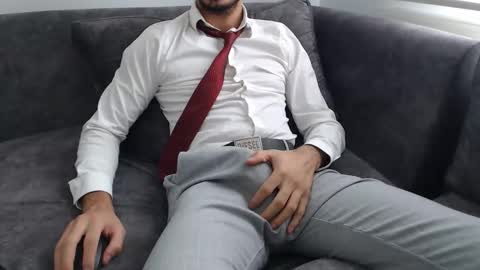 Snapshot of dirtyybooyy77 chatting on October 24, 2025, 9:17 am dirtyybooyy77 online show from October 24, 2025, 9:17 am