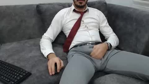 Snapshot of dirtyybooyy77 chatting on January 9, 2026, 11:39 pm dirtyybooyy77 online show from January 9, 2026, 11:39 pm