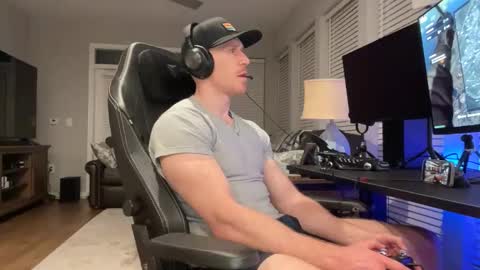 JustinDulgeXXX online show from February 20, 2026, 3:58 am