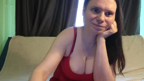 disco_fever80 online show from April 14, 2026, 8:42 am