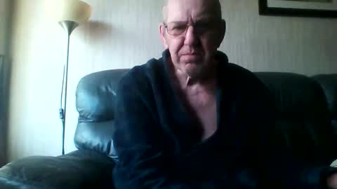 Snapshot of discovery63 chatting on February 1, 2026, 12:15 pm discovery63 online show from February 1, 2026, 12:15 pm