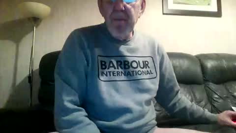 Snapshot of discovery63 chatting on February 2, 2026, 7:23 pm discovery63 online show from February 2, 2026, 7:23 pm
