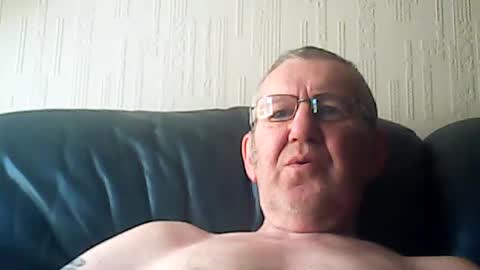 Snapshot of discovery63 chatting on June 23, 2026, 12:25 pm discovery63 online show from June 23, 2026, 12:25 pm