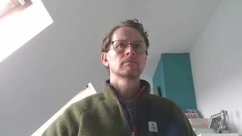 discovery_99 online show from April 17, 2026, 11:46 am