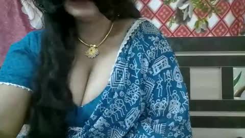 Snapshot of dishabhabhikagarry chatting on September 26, 2025, 4:49 am dishabhabhikagarry online show from September 26, 2025, 4:49 am