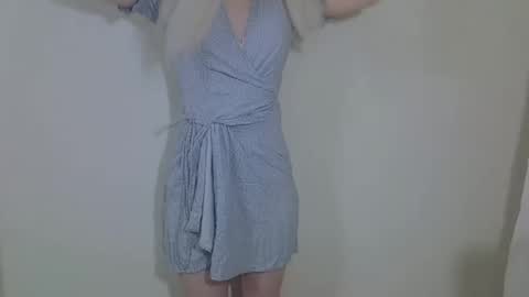 Snapshot of ditamilton chatting on November 5, 2025, 6:30 pm DitaMilton online show from November 5, 2025, 6:30 pm