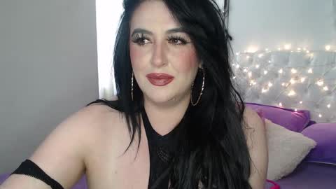 Snapshot of ditta_von_teesee_ chatting on December 14, 2024, 8:18 pm ditta_von_teesee_ online show from December 14, 2024, 8:18 pm