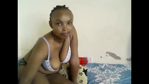 Snapshot of diva_cheupe chatting on May 21, 2026, 8:32 am diva_cheupe online show from May 21, 2026, 8:32 am