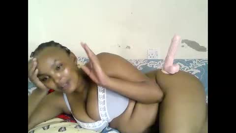 Snapshot of diva_cheupe chatting on May 21, 2026, 8:38 pm diva_cheupe online show from May 21, 2026, 8:38 pm