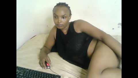 Snapshot of diva_cheupe chatting on May 25, 2026, 9:32 pm diva_cheupe online show from May 25, 2026, 9:32 pm