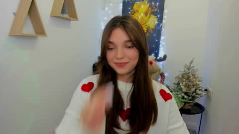 Hannah online show from December 5, 2025, 11:19 am