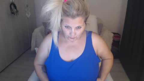 Alexxa online show from April 3, 2026, 9:46 pm