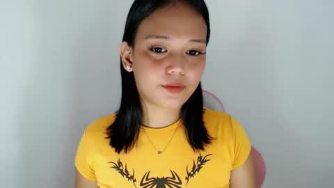 Crystal mae online show from May 17, 2026, 5:38 am