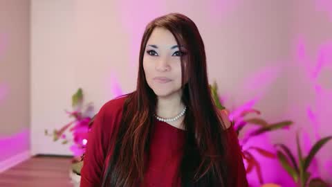 Snapshot of divinelynn chatting on February 1, 2026, 1:53 pm DivineLynn online show from February 1, 2026, 1:53 pm