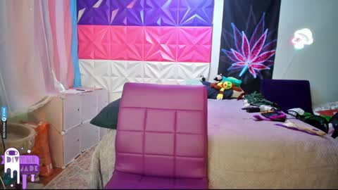 Jade Divyne online show from December 9, 2024, 3:44 pm