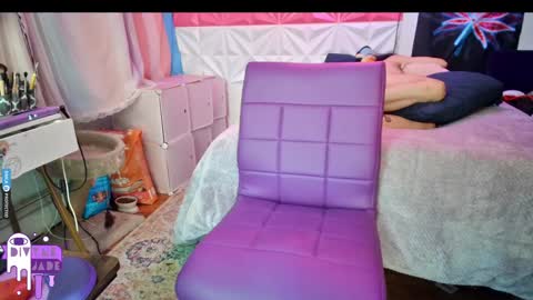 Jade Divyne online show from December 30, 2024, 1:14 pm