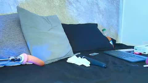 Snapshot of dixie_grey1 chatting on October 28, 2025, 3:14 pm Sofia online show from October 28, 2025, 3:14 pm