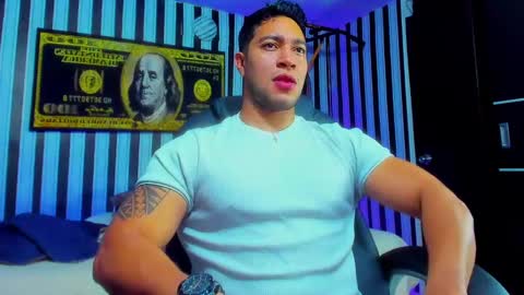 Snapshot of dixon_ray_ chatting on December 15, 2024, 3:24 am Dixon online show from December 15, 2024, 3:24 am