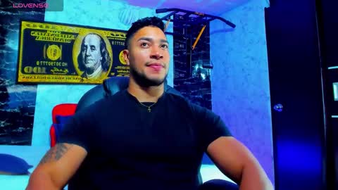 Snapshot of dixon_ray_ chatting on September 23, 2025, 12:24 am Dixon online show from September 23, 2025, 12:24 am