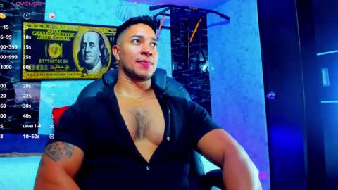 Snapshot of dixon_ray_ chatting on October 9, 2025, 2:31 am Dixon online show from October 9, 2025, 2:31 am