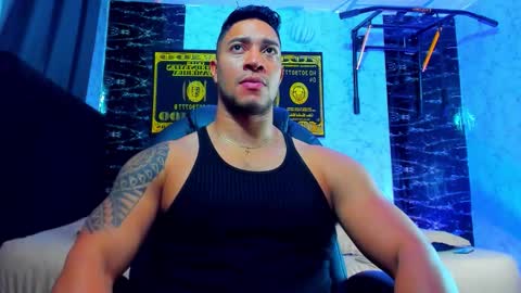 Snapshot of dixon_ray_ chatting on November 5, 2025, 12:43 am Dixon online show from November 5, 2025, 12:43 am