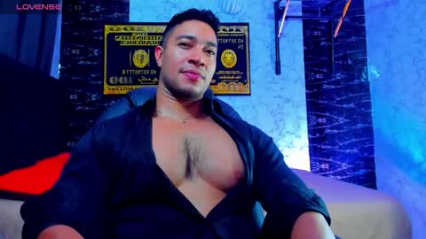 Snapshot of dixon_ray_ chatting on December 14, 2025, 12:49 am Dixon online show from December 14, 2025, 12:49 am