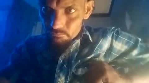 dixonbird41 online show from December 23, 2025, 7:28 am