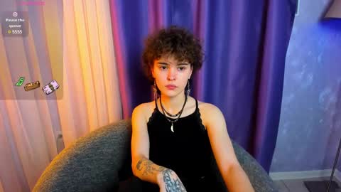 Snapshot of dizer_clop chatting on February 20, 2025, 6:24 pm Dizer online show from February 20, 2025, 6:24 pm