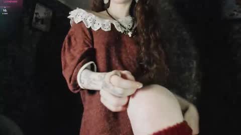 Snapshot of dizer_clop chatting on December 2, 2025, 4:46 pm Dizer online show from December 2, 2025, 4:46 pm