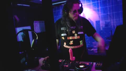 Adrian Arturo online show from January 21, 2025, 1:18 am