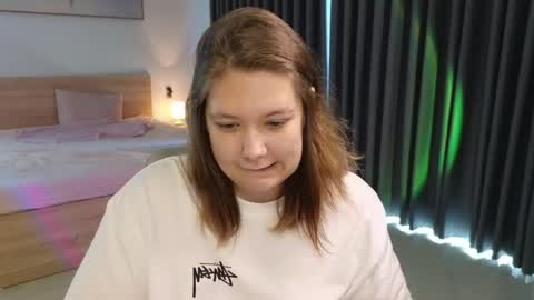 Snapshot of djennapalme chatting on May 15, 2026, 7:15 am Jenia online show from May 15, 2026, 7:15 am