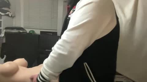 djfreeque online show from April 1, 2026, 4:57 am