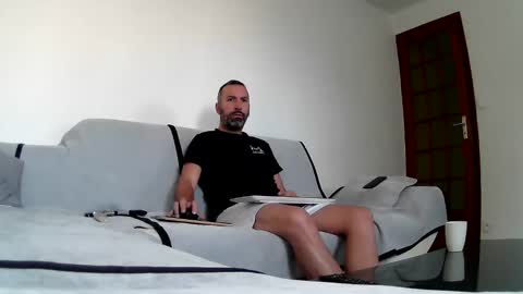 Djo online show from December 5, 2024, 10:01 am