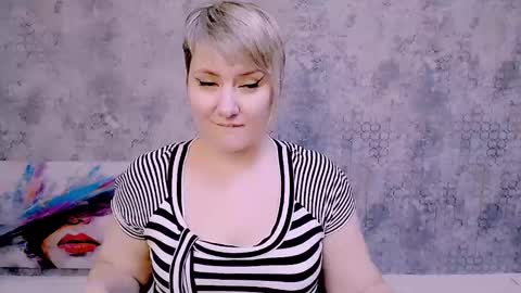 djullia online show from February 3, 2025, 12:14 pm