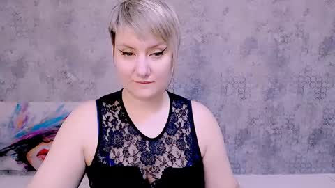 djullia online show from February 8, 2025, 1:22 pm