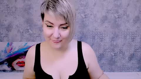 djullia online show from September 24, 2025, 5:22 am