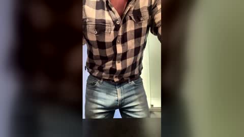 Snapshot of dm9313 chatting on January 11, 2026, 7:08 pm dm9313 online show from January 11, 2026, 7:08 pm