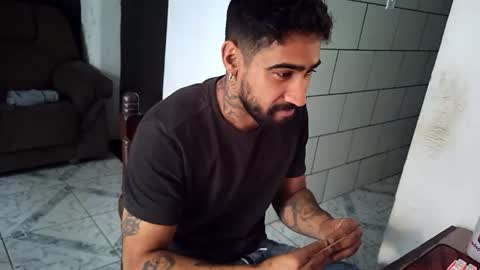 Snapshot of dmacedo96 chatting on June 6, 2026, 5:17 pm AmigodotadoZL online show from June 6, 2026, 5:17 pm