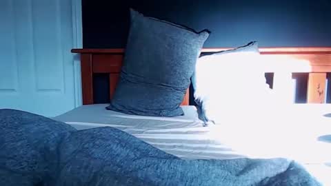 dme9g  online show from April 21, 2026, 5:47 am