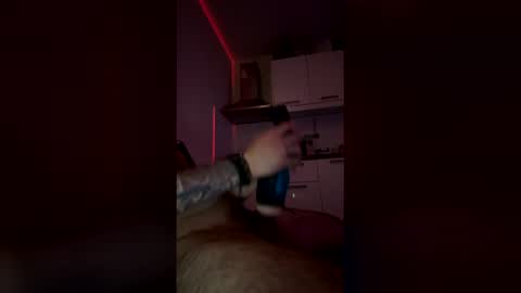 Azier online show from March 19, 2026, 10:47 pm