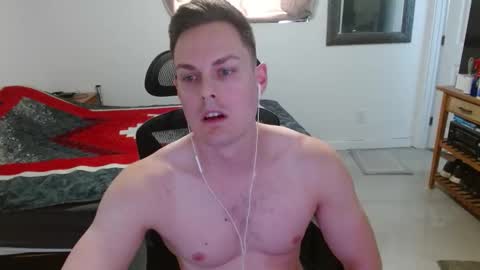 Snapshot of dmoney212 chatting on February 26, 2026, 10:31 pm dmoney212 online show from February 26, 2026, 10:31 pm