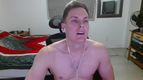 Snapshot of dmoney212 chatting on March 31, 2026, 6:03 am dmoney212 online show from March 31, 2026, 6:03 am