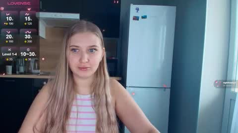 Snapshot of do_u_want_alice chatting on February 12, 2026, 7:03 am Alice online show from February 12, 2026, 7:03 am