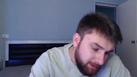 do_you_feel_pain online show from October 22, 2025, 4:07 pm