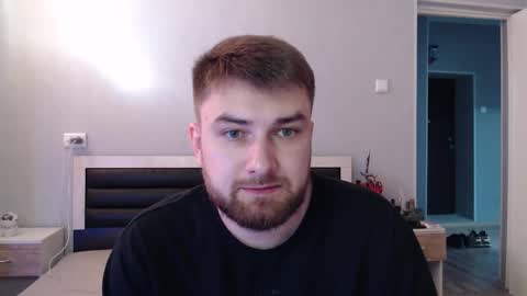 do_you_feel_pain online show from October 30, 2025, 9:33 am