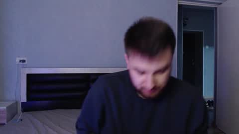 do_you_feel_pain online show from November 2, 2025, 3:03 pm